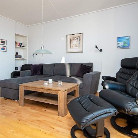 Beautiful Holiday Home In Ha¸Jer With Terrace Emmerlev Kültér fotó